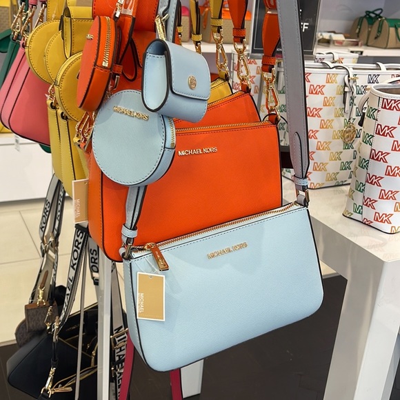 MICHAEL KORS JET SET TRAVEL SMALL SHOULDER CROSSBODY BAG WITH TECH ATTCH AIRPOD - Picture 10 of 16